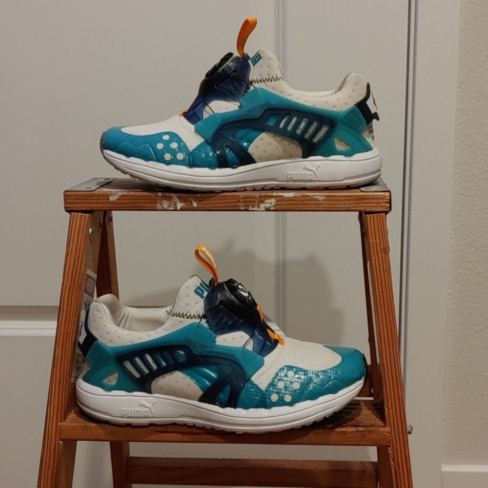 Puma sneakers